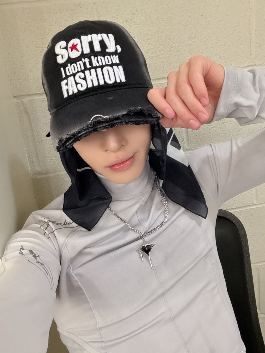 CRAVITY_twt's tweet image. Thank you Toronto! 😘🇨🇦
Y’all were so hot today 🔥😆
Don’t forgot those emails! 👀 🍁
#앨런 #ALLEN #KEXPO2025 #KEXPOCANADA