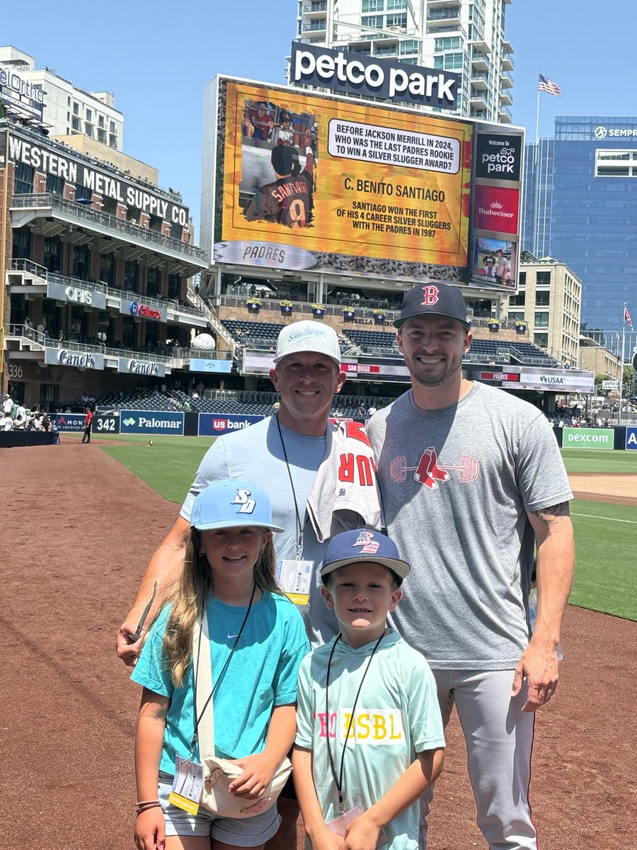 Brock Ungricht (@coachungricht) on Twitter photo Awesome getting to spend time with former <a href="/USDbaseball/">San Diego Baseball</a> Torero Chris Murphy. #ToreroForLife Awesome getting to spend time with former <a href="/USDbaseball/">San Diego Baseball</a> Torero Chris Murphy. #ToreroForLife