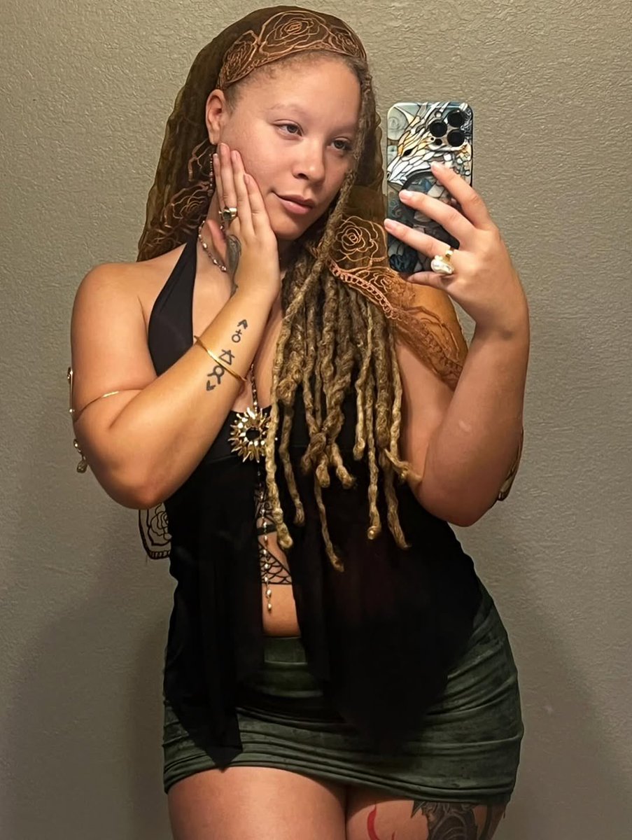 Drivenbylight tweet media