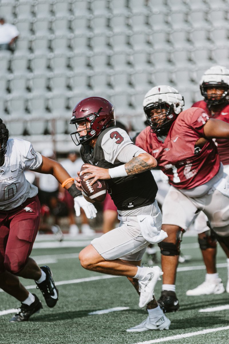 NCCU_Football's tweet photo. THE EAGLES ARE SOARING‼️ 📸 SHOTS FROM SATURDAY’S SCRIMMAGE❗️ #BeGREAT #NCCU #CULTUREOVERSCHEME #FLYHIGH25 https://t.co/fQtVVPhtp3