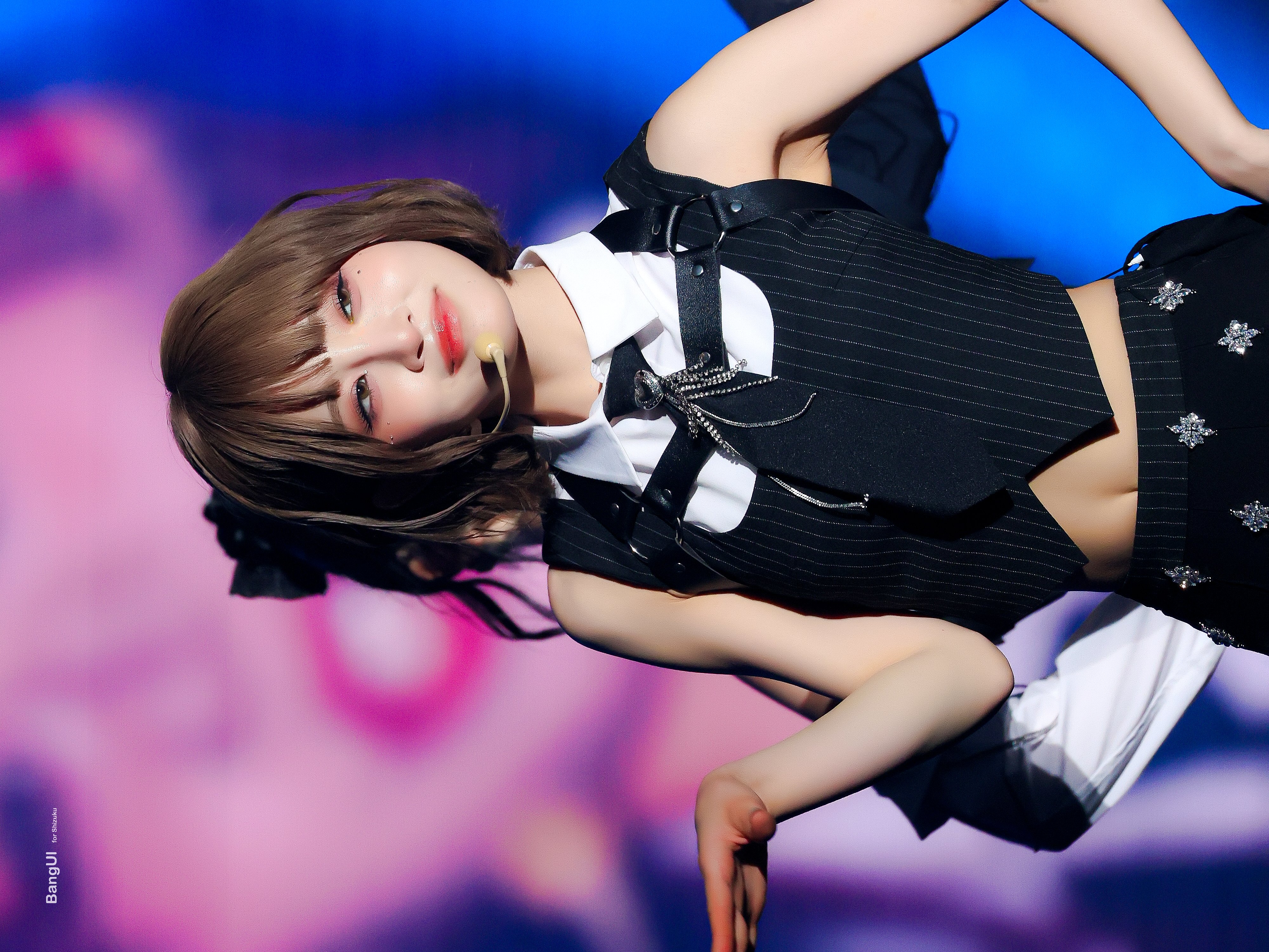 飯田栞月 ブレスレット ME:I on X: 