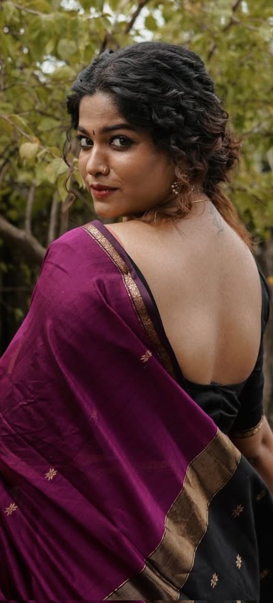 вєαυту qυєєηѕ н∂ ™ tweet media