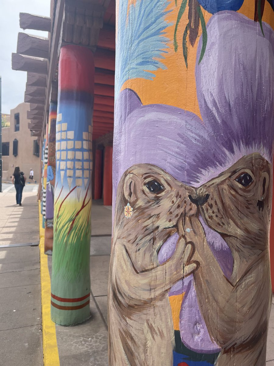 I’m such an adventurous bear climbing all these ladders! I practised my climbing skills again today at Bandelier NM. It’s such a good place for a spot of exploring. Then I headed off to Santa Fe and browsed around the town. <a href="/BandelierNPS/">Bandelier National Monument</a> #bandelier <a href="/VisitSantaFeNM/">Visit Santa Fe</a> #santafe