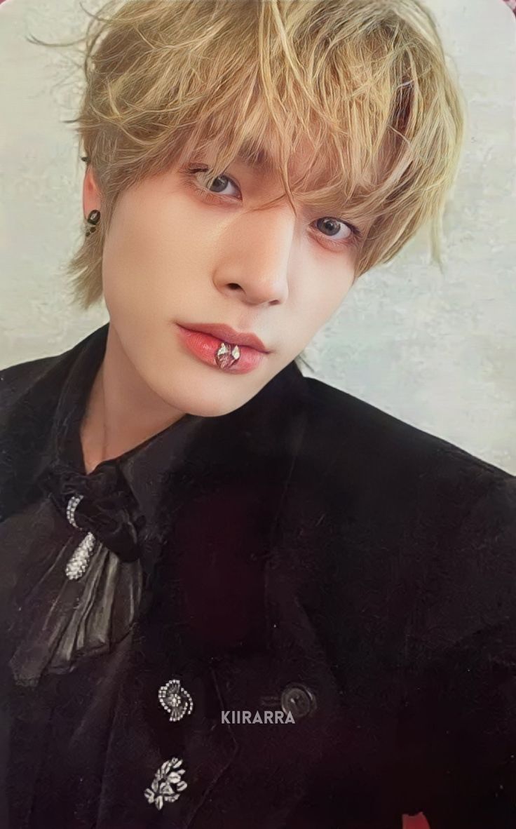 simjaeikeux's tweet photo. #enbuy GAISS EDISI MELENGKAPI WL wtb jake blonde ld kpopmerch, jake db full ver, jake ob kalpa, dan jake kokop https://t.co/aWNzqeRJOP