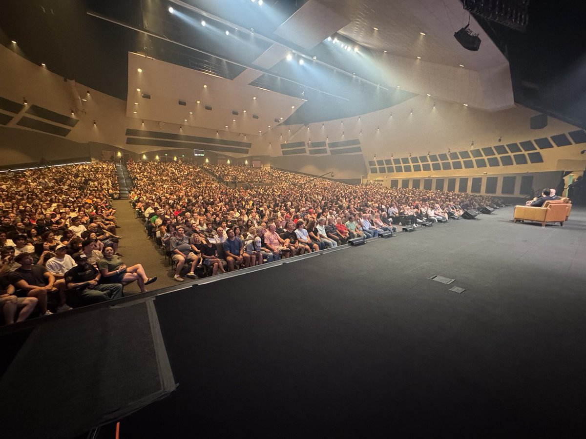 5,000 people came out in Albuquerque tonight!!

Incredible evening with <a href="/Stevesmothermon/">Steve Smothermon</a> and this powerful community. Praise God. To Him be the glory and the honor and the praise.

🙏