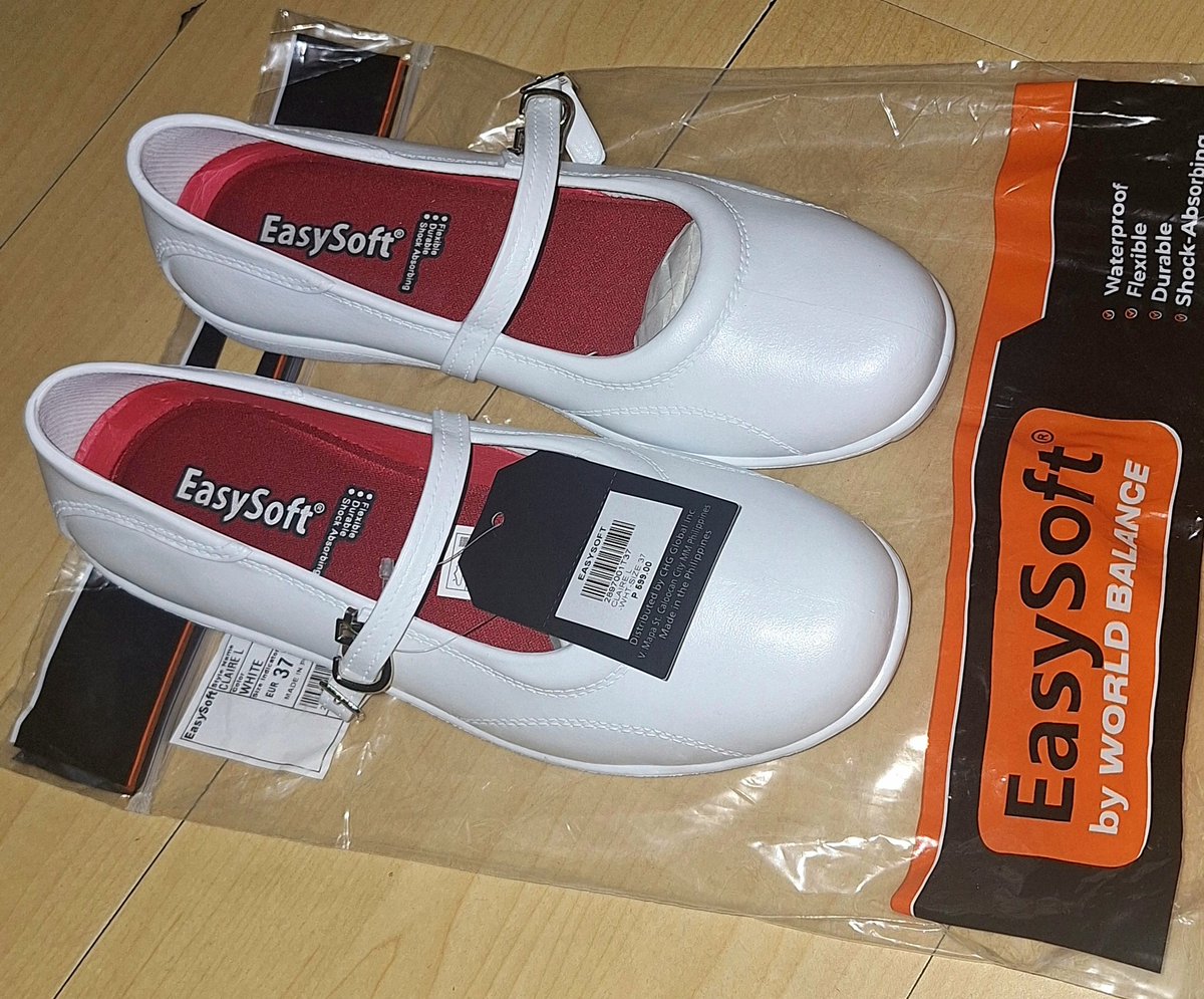rrinacartz's tweet image. wts lfb

easysoft claire white shoes, payo
size: 37

NOT USED

MOD: j&amp;amp;t, gogoexpress, lalamove (SDD)
MOP: gcash 

—around metro manila, calabarzon, central luzon only—
#whiteshiesfornursing
#studyph 
#bsn