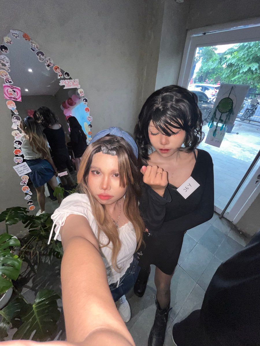 koucilok's tweet image. With kakak-kakak coser yang cantik n ganteng @rubybiri @monvfleur @bunisayoi