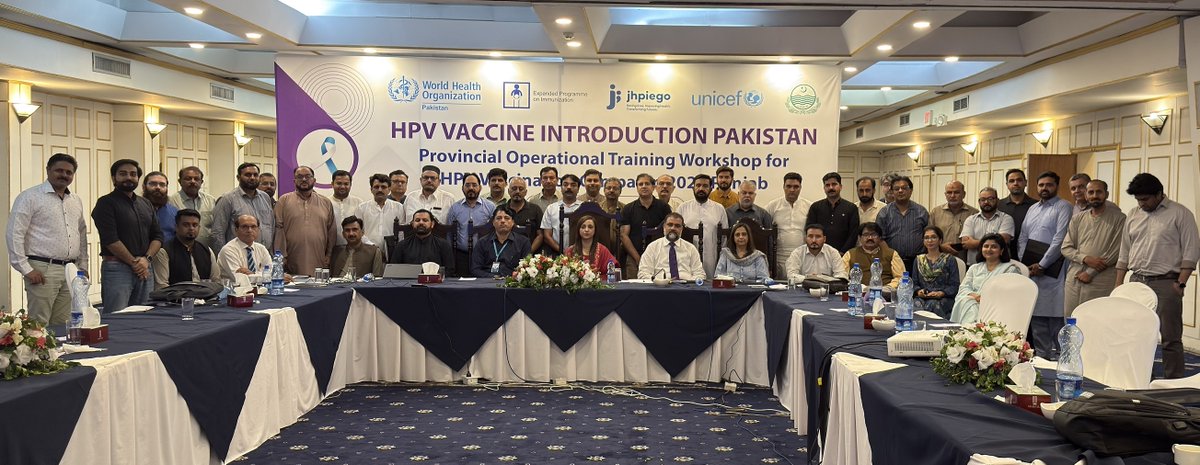 WHOPakistan's tweet photo. In partnership with @GovtofPakistan and Punjab, @WHOPakistan has trained 72 master trainers who will train frontline workers on operational planning for the introduction of the human papillomavirus (HPV) vaccine in Punjab from 15-27 September.
#VaccinesSaveLives https://t.co/73M90FdCC8