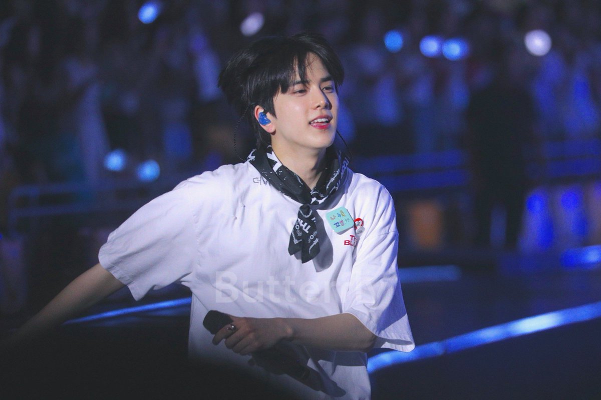 250810 헥헥헥

#THEBOYZ #더보이즈 
#YOUNGHOON #영훈