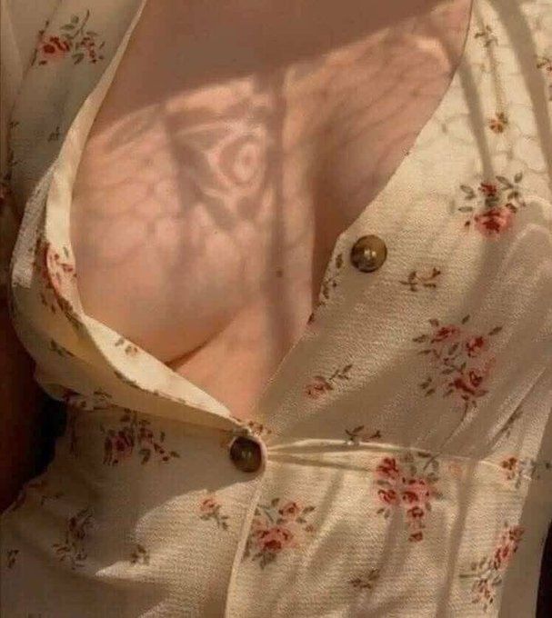 goonmanager's tweet image. peek