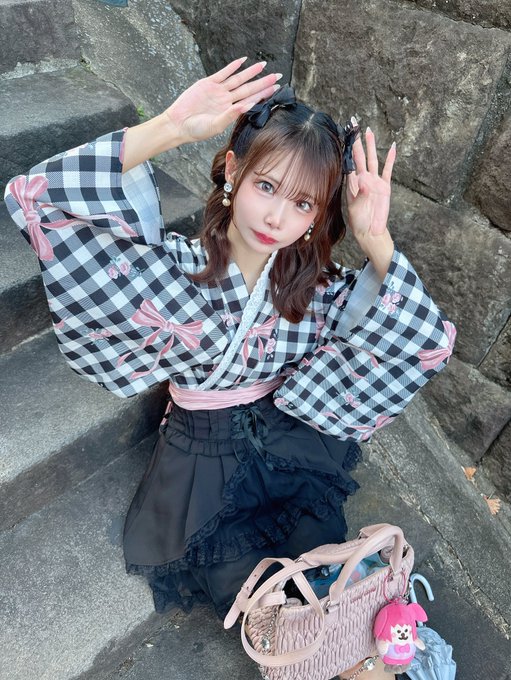 Twitterのコスプレ画像23