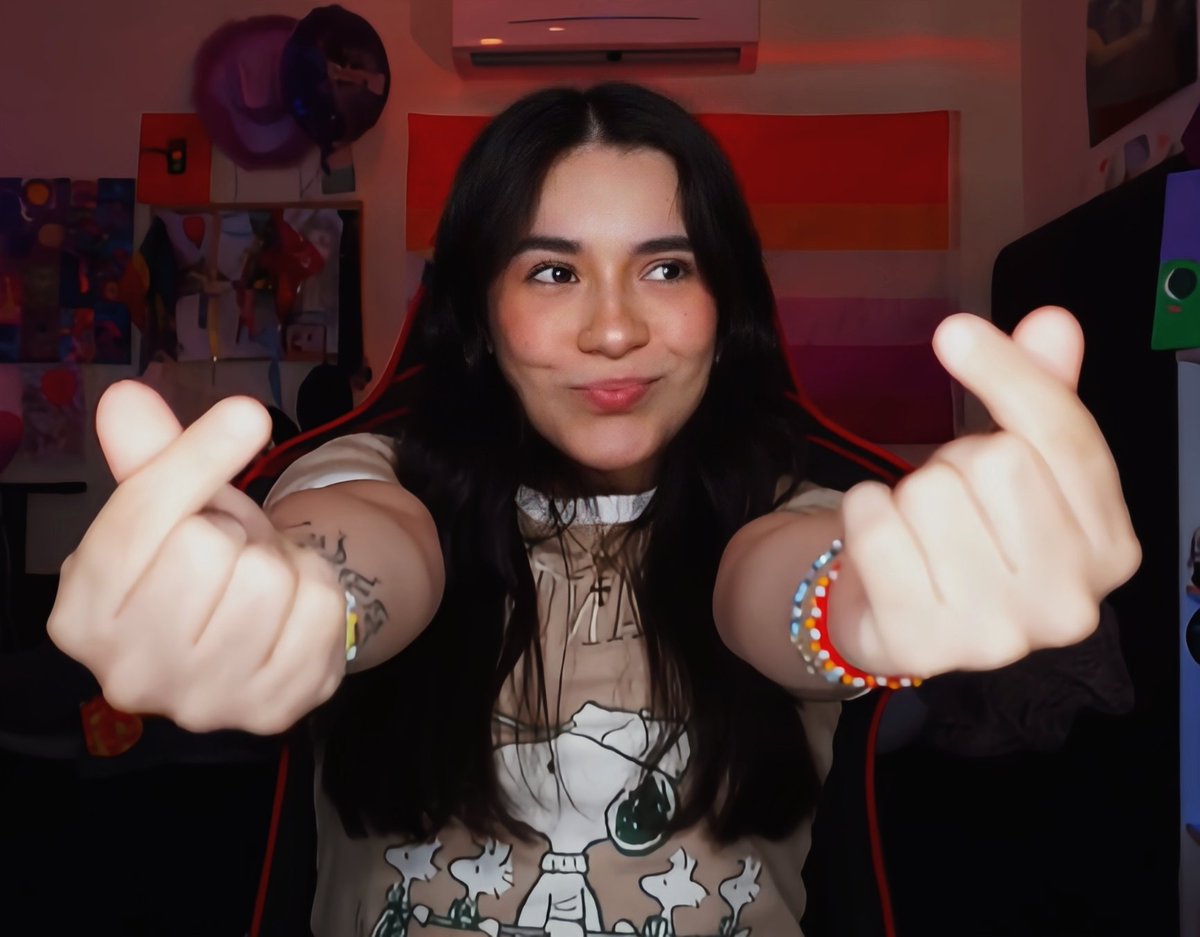 HanniaCarino's tweet photo. Muy buen stream de domingo, gracias Ale 🙌

🖤 @Alejandrarochde 🤎 https://t.co/eHXh8PjpGx