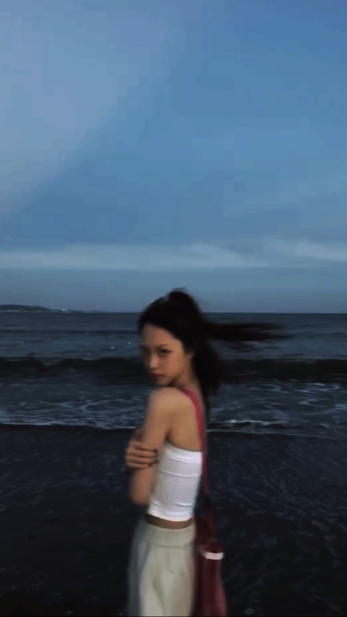 𝒦𝒾𝓂 

Wallpaper
#vvup #kim #비비업 #킴