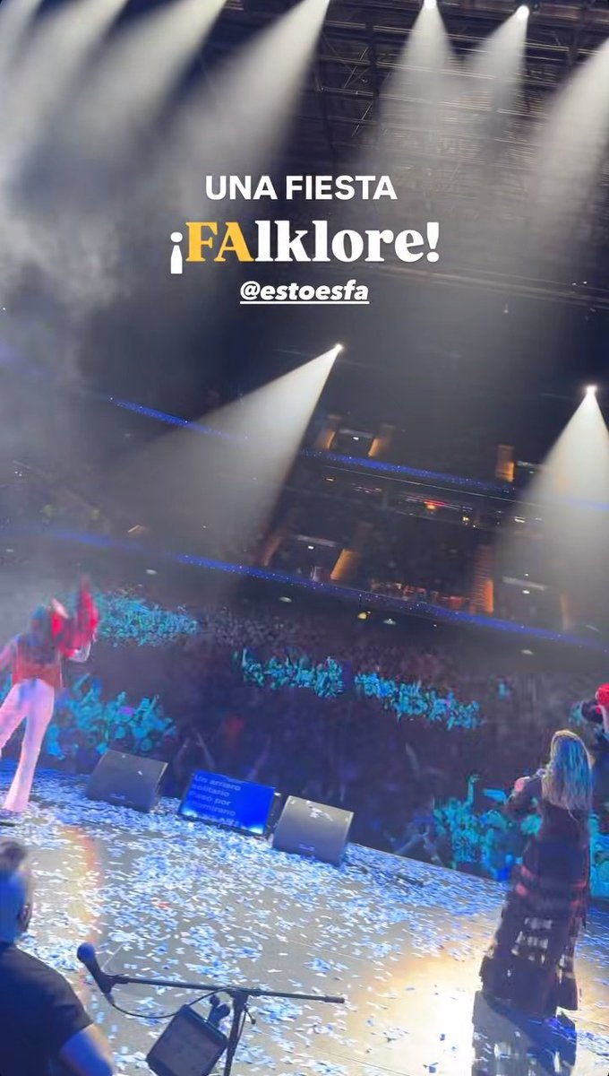 NoeeFigueroaa's tweet photo. Las AMO juntas @sole_pastorutti @NatiPastorutti 💖 #falklore 👏🏻 tremendooooo 🫶🏻 https://t.co/zuKh3gOXVS