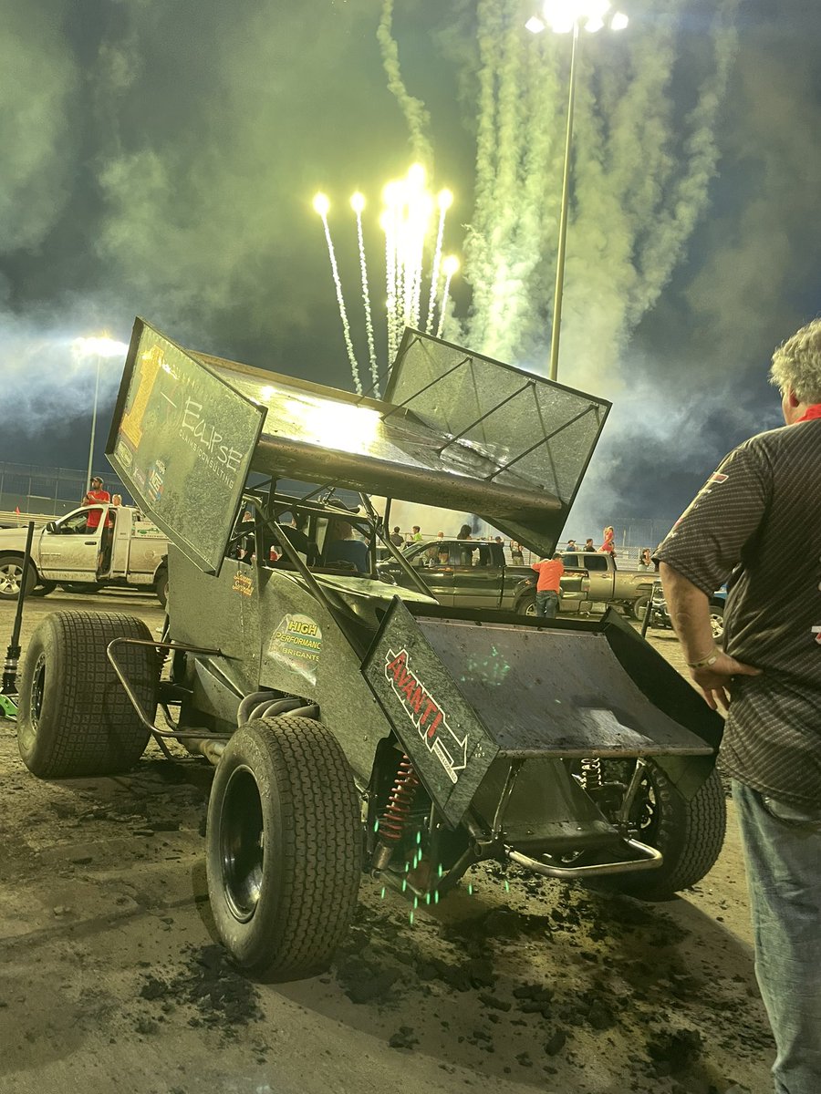 Flea Ruzic tweet media