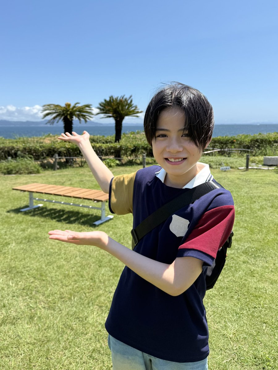 ⋰ 
 第5話の見逃し配信は
 🌱今夜9時まで🌱
⋱

🔗tver.jp/episodes/epczq…

まだご覧になっていない方は
今夜の第6話放送前に
ぜひご覧ください💡ˎˊ˗ 

🎬：5話にゲスト出演してくれた
#三浦綺羅 くんのオフショット👦🏻🌼
in 蜂村の🏠＆海辺の児童相談所

#明日はもっといい日になる