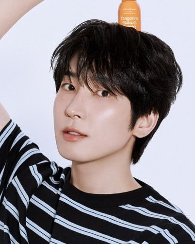 no context ww tweet media