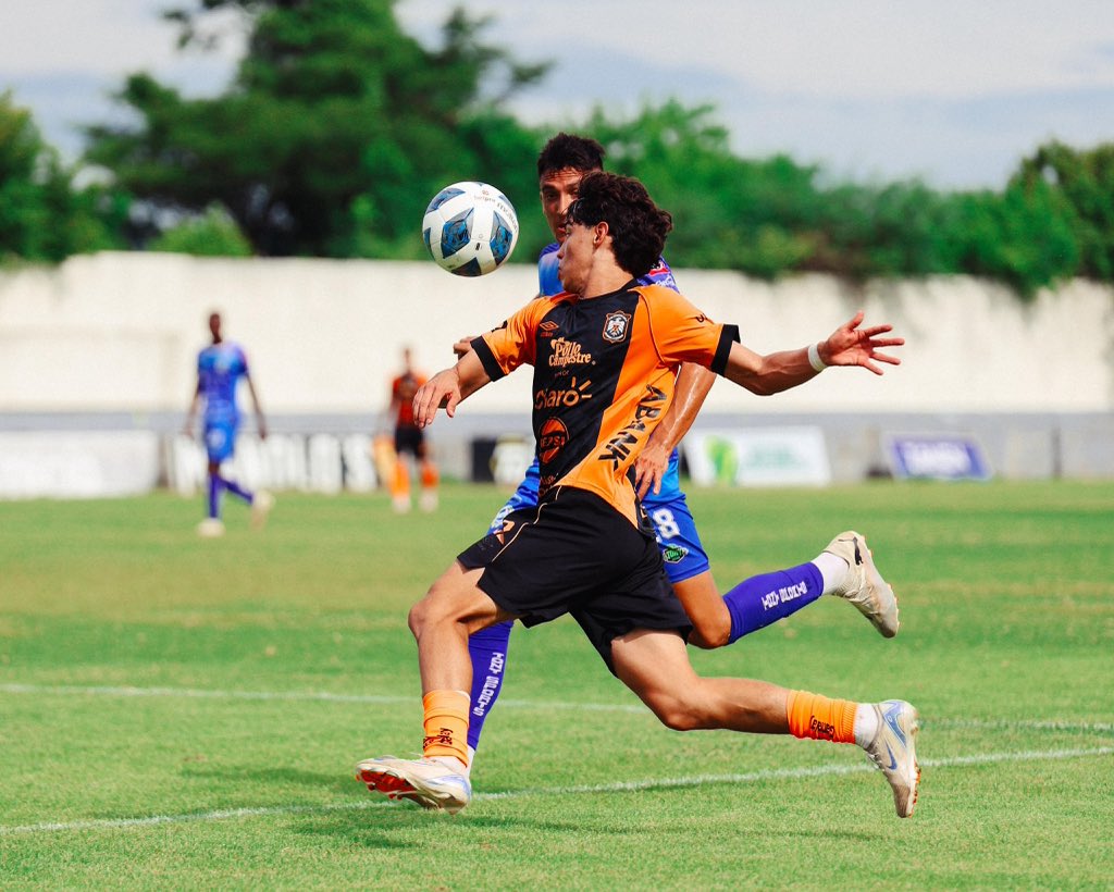 cdaguilaoficial's tweet photo. Galería fotográfica 📸🟠⚫🦅
Jornada #5
#FUER 0-0 #AGUI
#VamosÁguila 🦅 https://t.co/solFEViNKZ