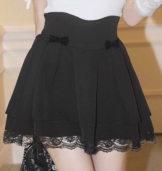 michellMacaron 大人レース美脚スカート 完売品 𝐍𝐄𝐖 𝐀𝐑𝐑𝐈𝐕𝐀𝐋 】 ／ New美脚スカートが登場しました