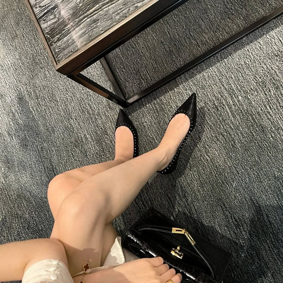 Qeeiuoop's tweet image. 出かけるたびに快感を味わいます😜☺️