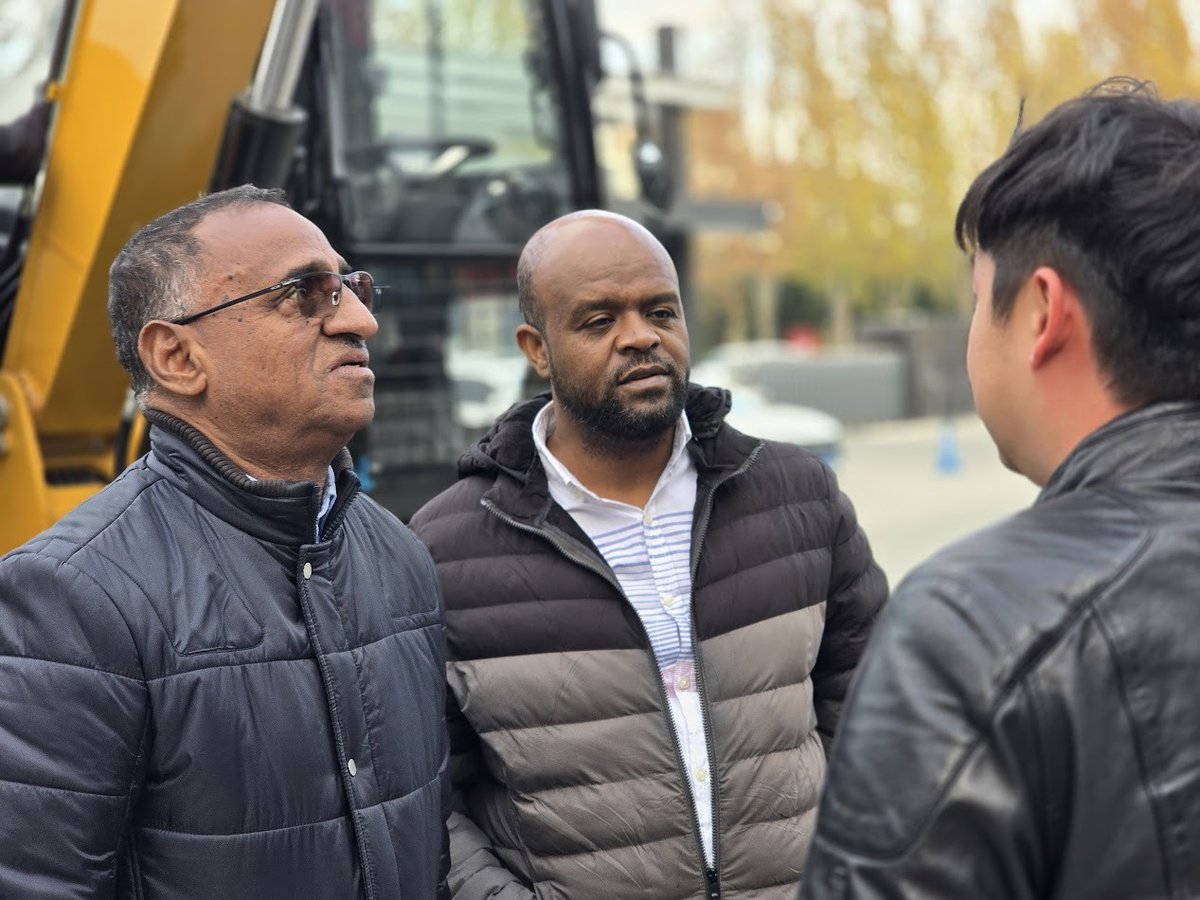 powerplusgroup's tweet photo. Each discussion represents more than deal, it signifies a shared commitment to building the future together, and our commitment to providing comprehensive solutions that overcome challenges.
#powerplusgroupusa #construction #earthmoving #mining #excavator https://t.co/2DZinLqLXk