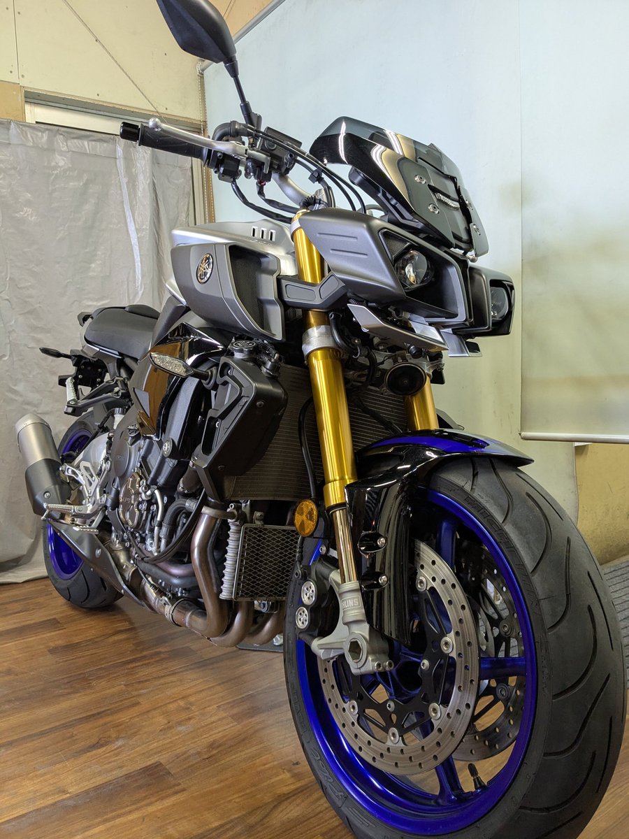 taiwaizumi_2007's tweet image. バイクショップハンズです
( ﾟдﾟ)ﾊｯ!

【新入荷のご案内】
2018年
YAMAHA  MT-10SP
親分！
惚れ惚れしますわ(*´ω`*)

goobike.com/shop/client_87…

#堺市バイク
#バイクショップハンズ
#10SP