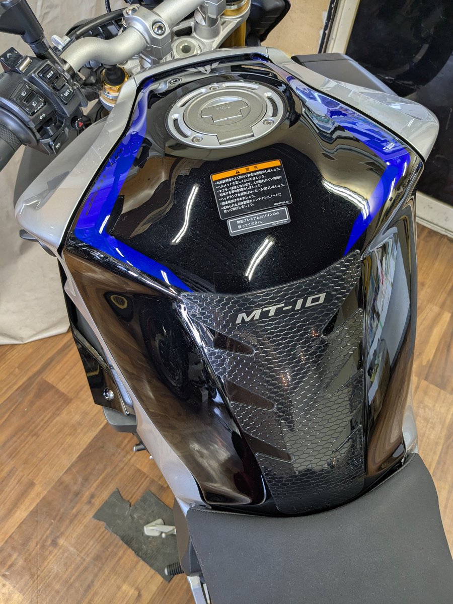 taiwaizumi_2007's tweet image. バイクショップハンズです
( ﾟдﾟ)ﾊｯ!

【新入荷のご案内】
2018年
YAMAHA  MT-10SP
親分！
惚れ惚れしますわ(*´ω`*)

goobike.com/shop/client_87…

#堺市バイク
#バイクショップハンズ
#10SP