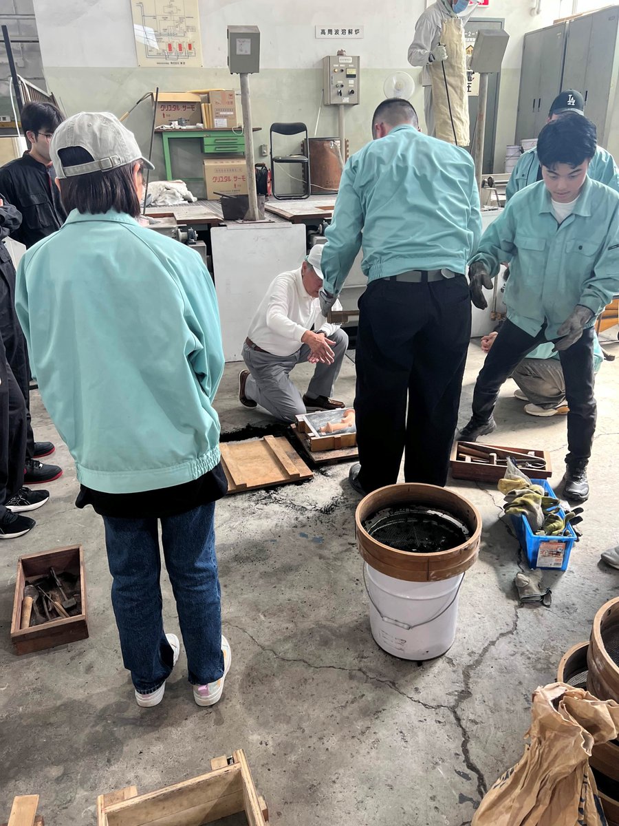 AnycastingSW's tweet photo. At Waseda University’s Dept. of Mechanical Engineering, students in the 2025 spring semester conducted gating design, casting simulation using AnyCasting, and on-site experiments for validation. This hands-on program nurtures future leaders in the casting industry. https://t.co/8aZWCQW19N