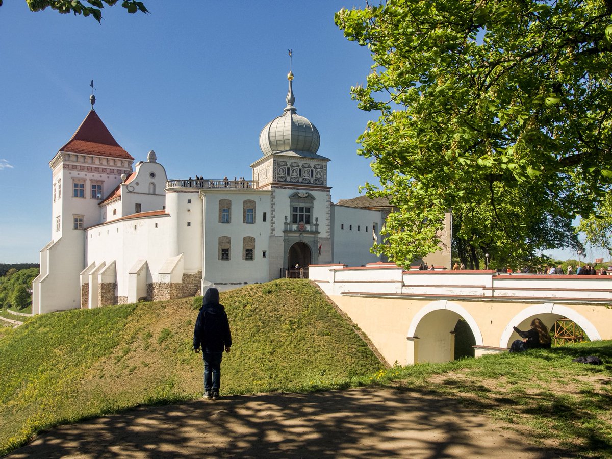 NicolaTeaser's tweet photo. #placesoftheworld #justgoshoot  #easteurope #myworld #place #hrodna #streetstyle #streetphotography #contest #nature  #photostrike #weekend #manuallens #justbelarus #olympusphotography #goodvibes #пешеходка #lensculture #природа  
#village  #citylife #openmyworld #streetpantime https://t.co/PnqLVVZJBF