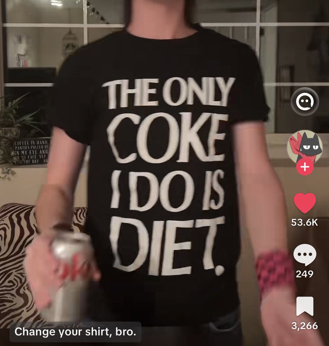 str4wberrydol1's tweet photo. would y’all wear https://t.co/1vZ5ekjb6e