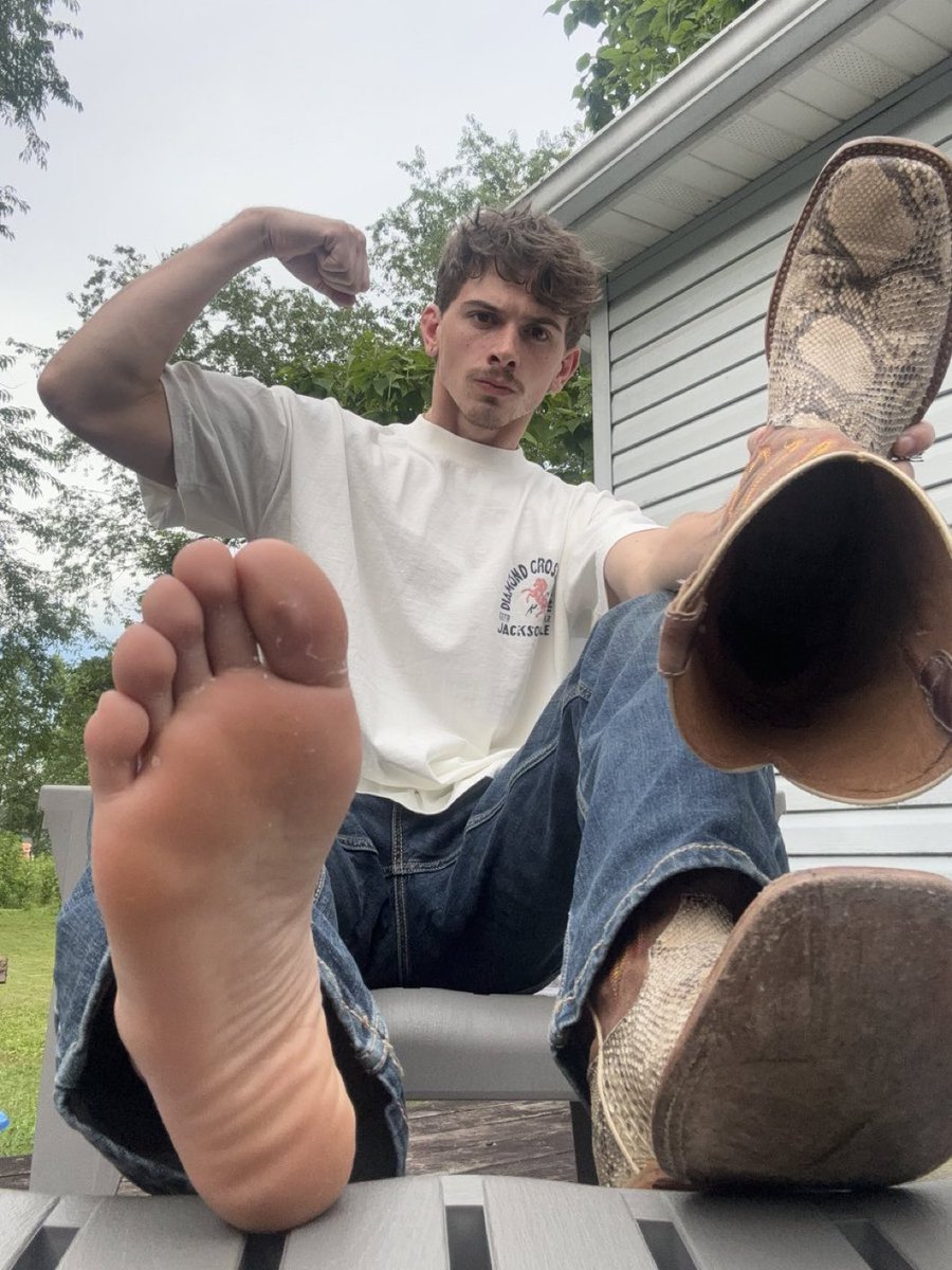 AlphaJT_'s tweet photo. ♻️RT GAME ROUND 4 NEW FG♻️

$1/$1/$1

5 MINUTES 

MAX 3 COMMENTS 

LIVE ON SPACES , ATM IS ITCHING TO BE USED. DEEP https://t.co/CywSH1aVEw