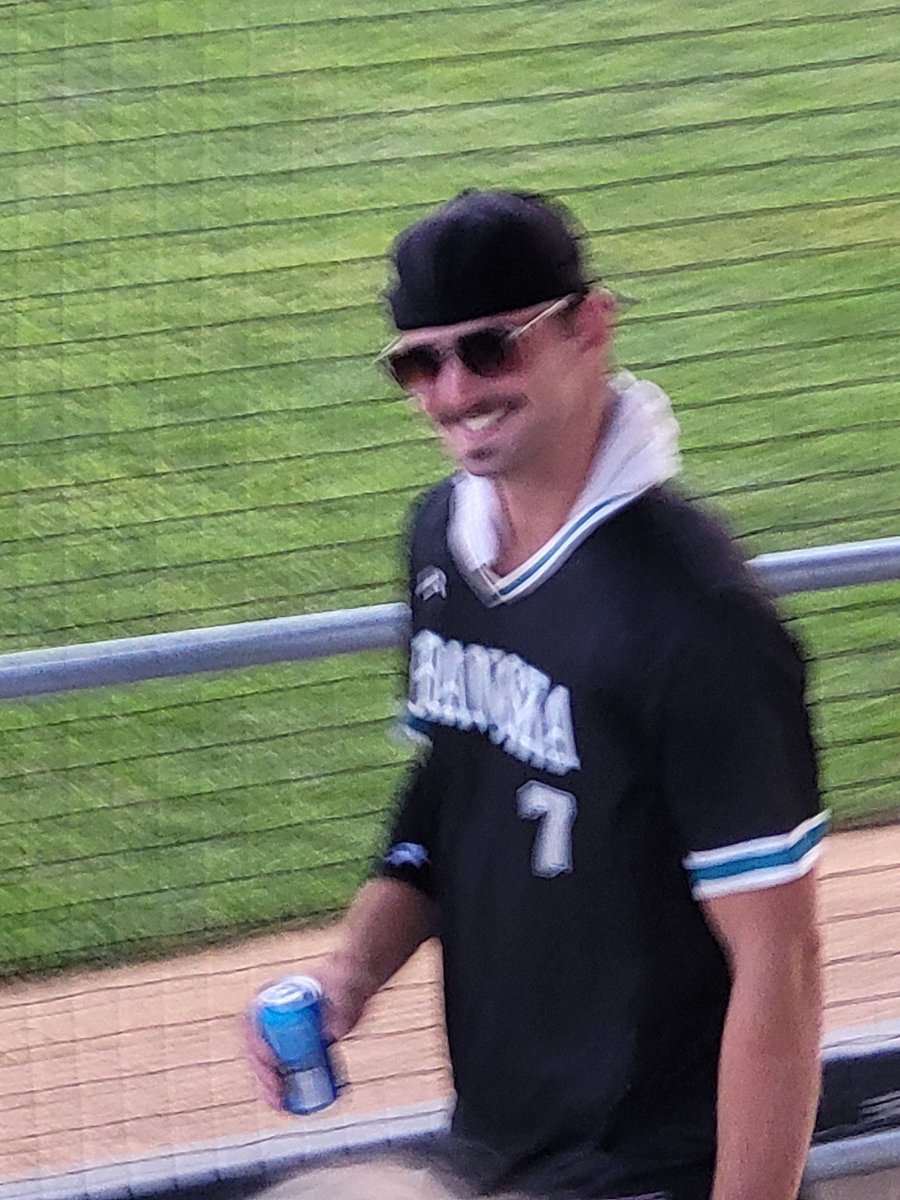 Searles Grizzlies tweet media