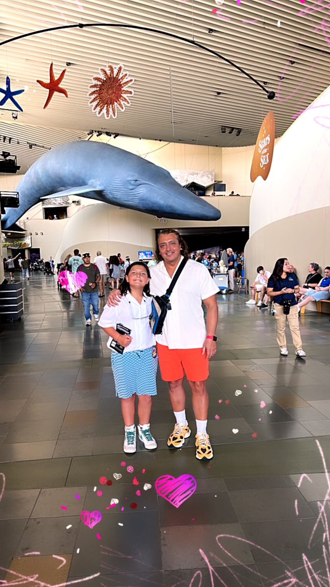 drjohnfekrat's tweet photo. Family, sun, sand, and sea, that sounds
like a summer to me.🌞🏖️❤️

#summer #family #love #fun #disneyland #universalstudioshollywood #warnerbrosstudios #broadway #lagunabeach #pacificaquarium #wildriverswaterpark #liloandstitch #leonelfekrat https://t.co/Hsu9dyAEG2