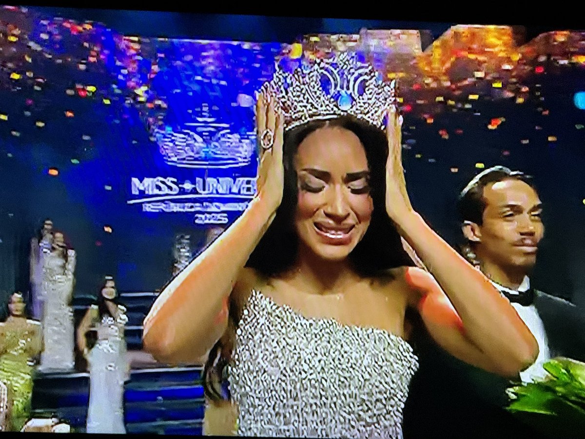 JGuilianiL's tweet photo. #missrepublicadominicana2025 #missbarahona arriba https://t.co/yunkDUGjeG