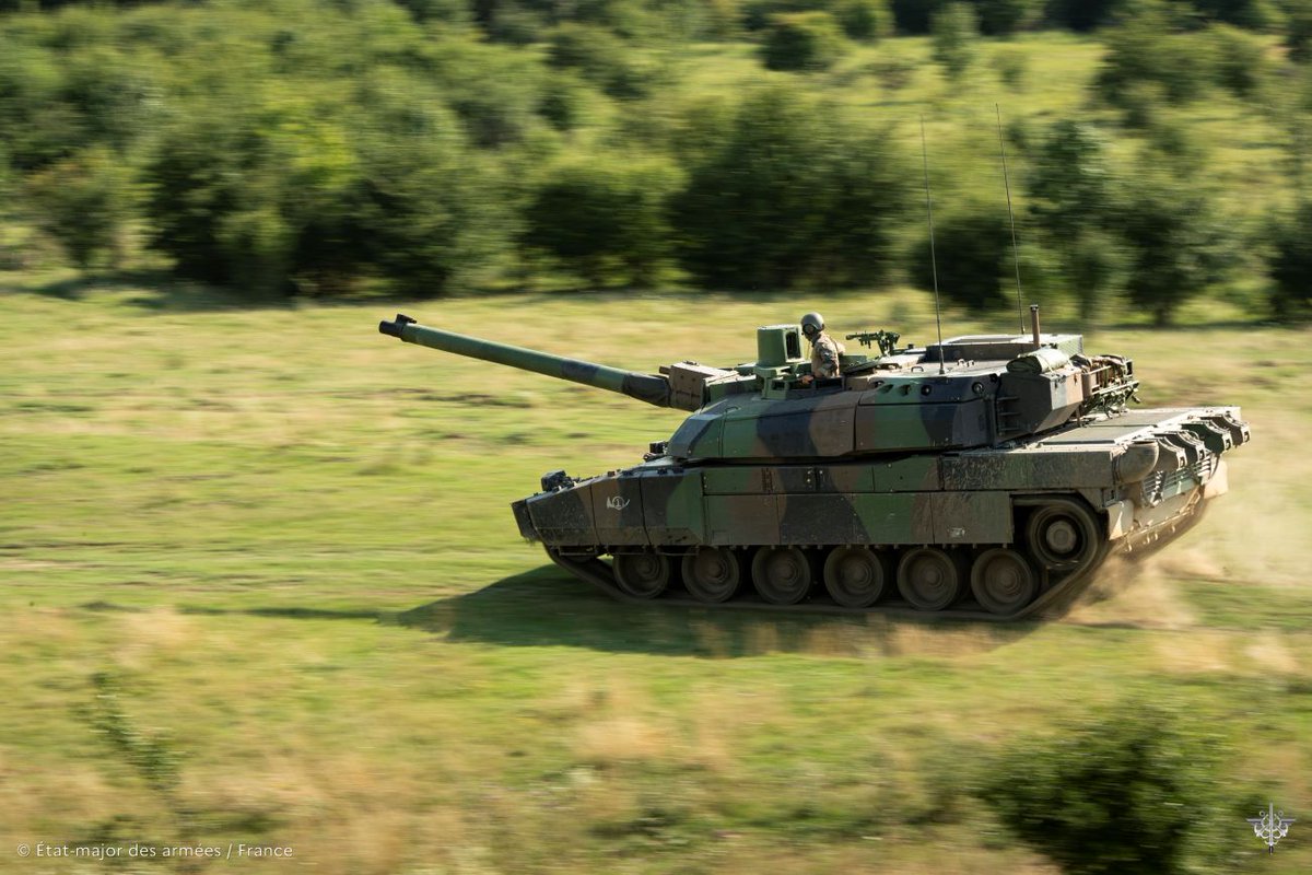 #MissionFirst #StrongerTogether LECLERC main battle tanks give #NATO's Multinational Battalion in Romania the firepower and movement it needs to protect Europe's eastern flank. Fast and precise, they leave the enemy no chance #WeAreNato