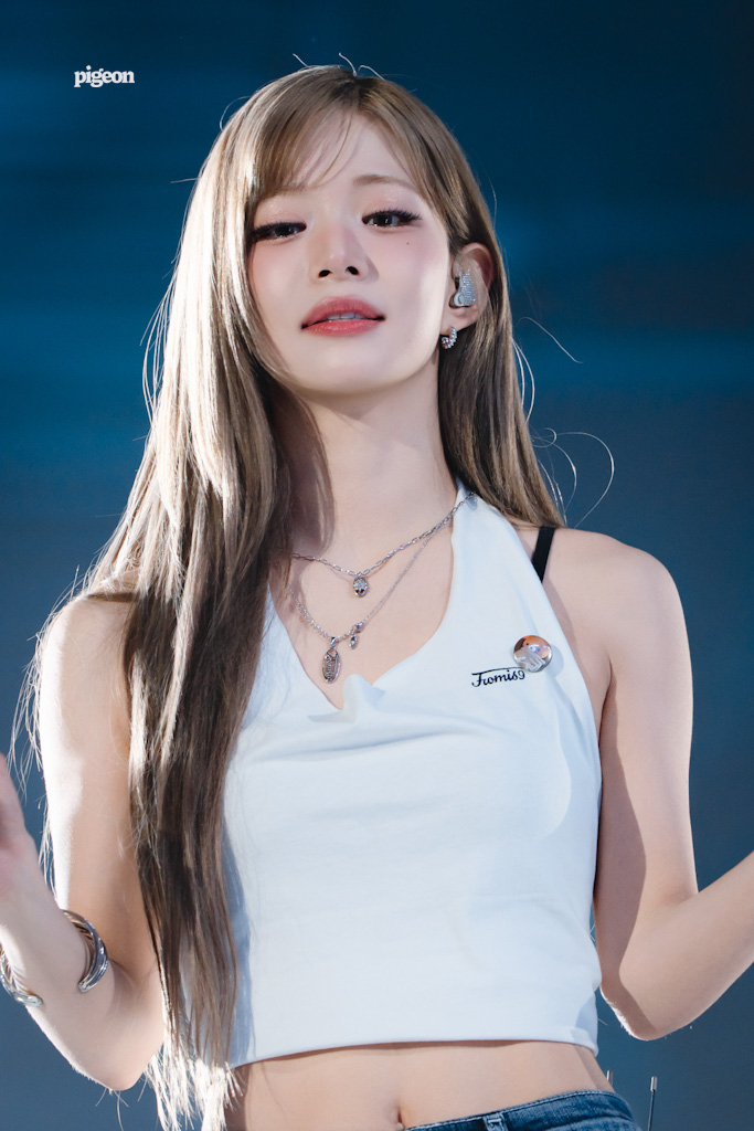 pigeon__pic's tweet photo. 250810 NOW TOMORROW.

즐거웠다.. 막콘..

#fromis_9 #이채영 https://t.co/Ri4njUtkXu