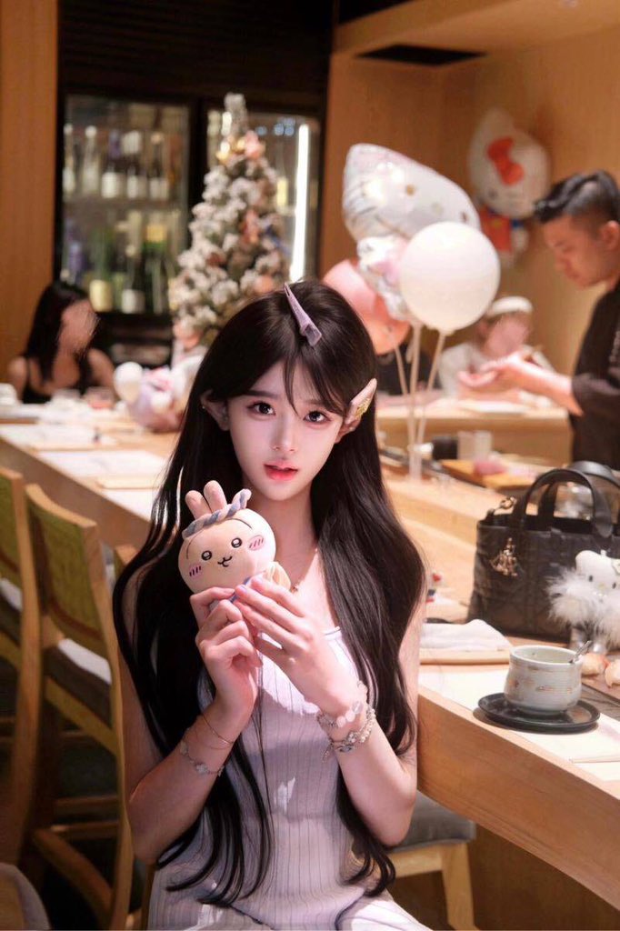 黄推福利内容 - 灵灵全球cos外围经济(全国独家资源)的精彩图片 福利姬灵灵全球cos外围经济(全国独家资源)分享的黄推图片2 - 网红私拍内容