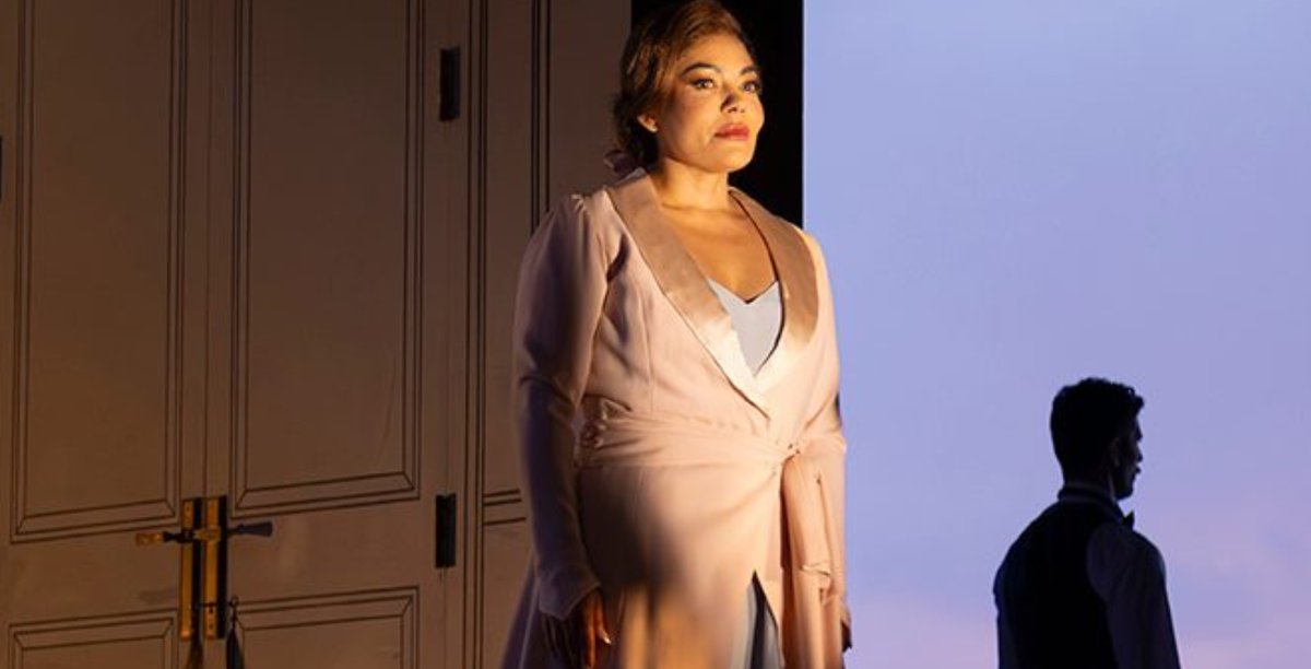 operaliacomp's tweet photo. .@ailynperezsop, Winner of the Second Prize in Operalia 2006, takes the @santafeopera stage as Countess Almaviva in Le nozze di Figaro

📸 Tira Howard for the Santa Fe Opera https://t.co/geEXlRcVJu