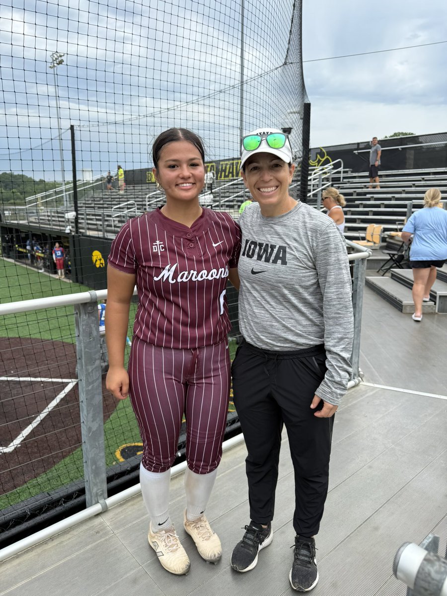 Lively Hanawalt 2027 tweet media