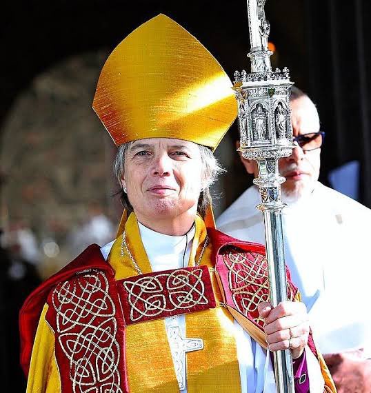 Cherry Vann, primera mujer y primera arzobispa abiertamente lesbiana de Gales…
eldiarioar.com/mundo/the-guar…
#Elecciones2025 🇬🇧