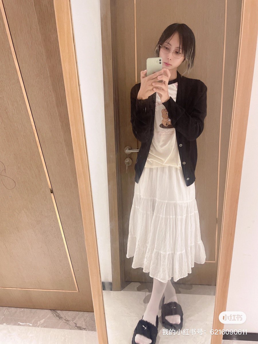 这张丧丧的，AI好懂我！☺️
