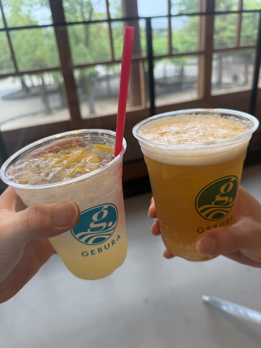 hog008811's tweet photo. 宮島！！
あいにく雨！心安らかなり！
レモン酎ハイ美味し！ https://t.co/3H4sS6ZgB0