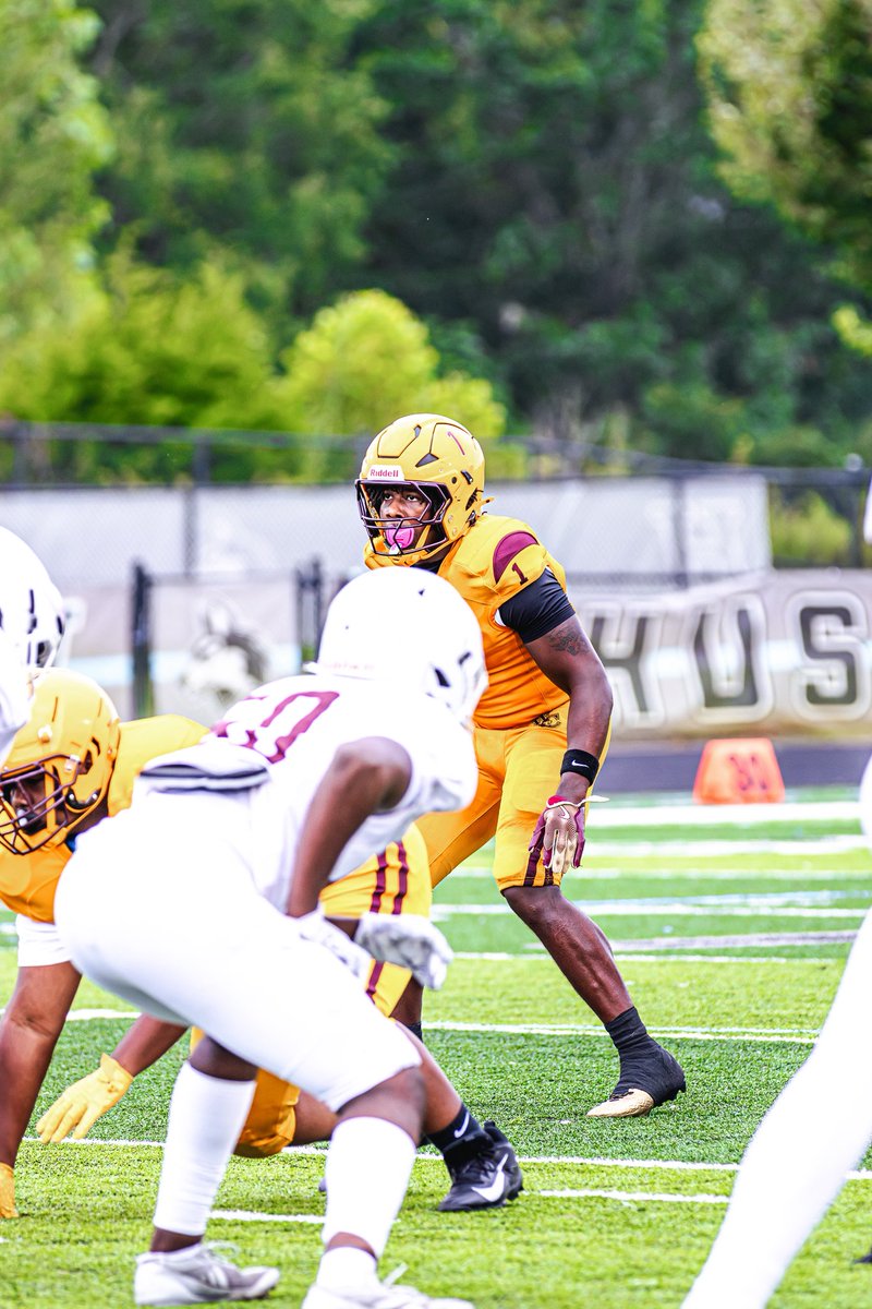 we backkkk <a href="/coachSamGreiner/">Sam Greiner</a> <a href="/CoachRWilliams7/">𝗥𝗼𝗯𝗲𝗿𝘁 𝗪𝗶𝗹𝗹𝗶𝗮𝗺𝘀 - 𝗨𝗦𝗔𝗪</a> <a href="/DubCFootball/">West Charlotte Lions Football</a>