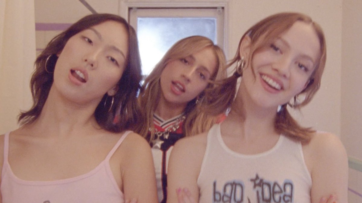 PopBase's tweet image. 2 years ago today, Olivia Rodrigo released ‘bad idea right?’