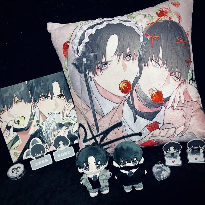 コウキ。先生の
『制服、深夜2時』
コンプリートセットが届いたワヨ……😎✨

メチャメチャかわいくて豪華ワヨォ✨✨✨
黒い鞄買って痛バ作ろうかねぇ🥰 