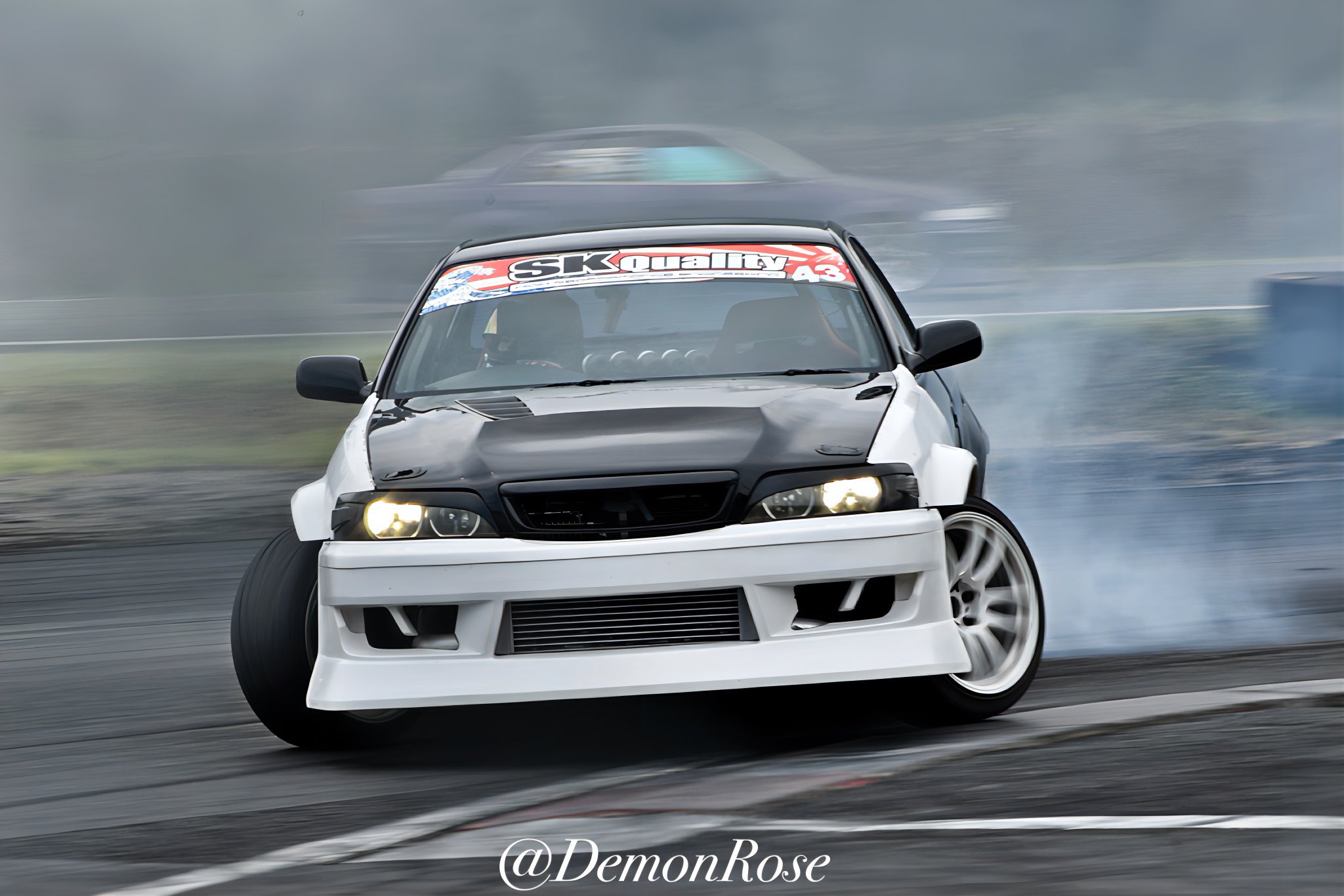 a_chanページ 2枚目小指たってて恥ずかしい