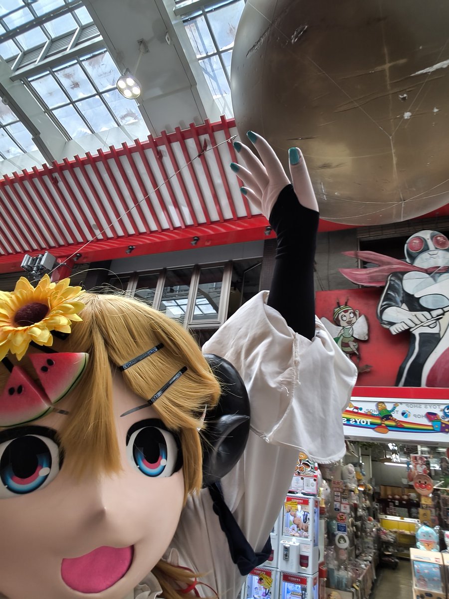 きんたま🔮
🐏「今うち、片手で支えてんねん」