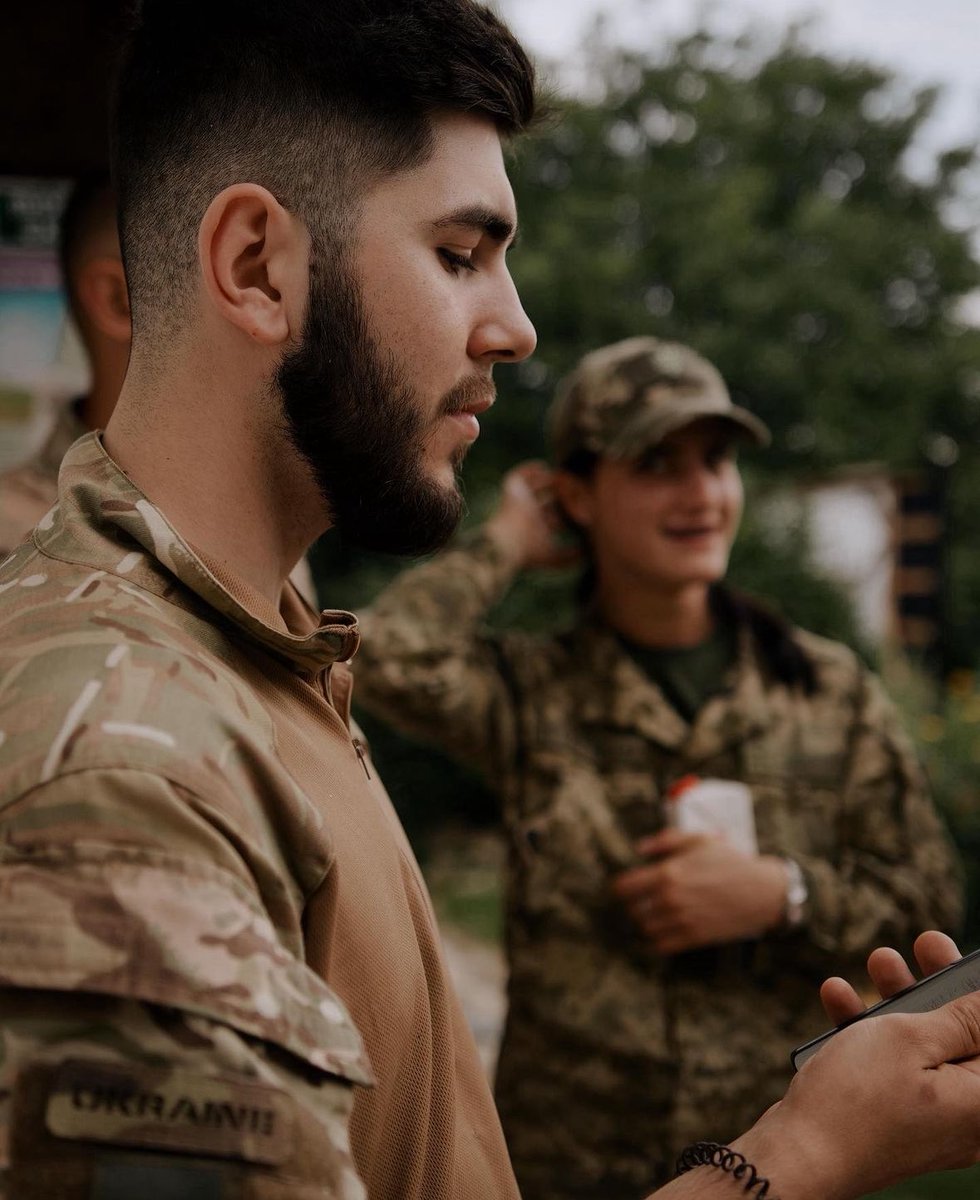 trinzu's tweet photo. 🎮📡 LUHANSK DPSU ORION SPECIALIZED DRONE COMPONENT FUNDRAISER 📻🚁

GOAL: 250.000 ₴ (~€5200)
DAY 3: €500 collected

DONATE: https://t.co/usyMsCoBJ3 OR https://t.co/U8Ta0e12jH OR https://t.co/k8Z1UIYfjn

Luhansk DPSU ORION @luhanskdpsu needs YOUR HELP to get specialized drone components that allow for greater range and more special package delivery options! 🎁🚁     📻😈

THANK YOU for keeping Luhansk DPSU ahead of the enemy in very dangerous places! 🇺🇦🫡