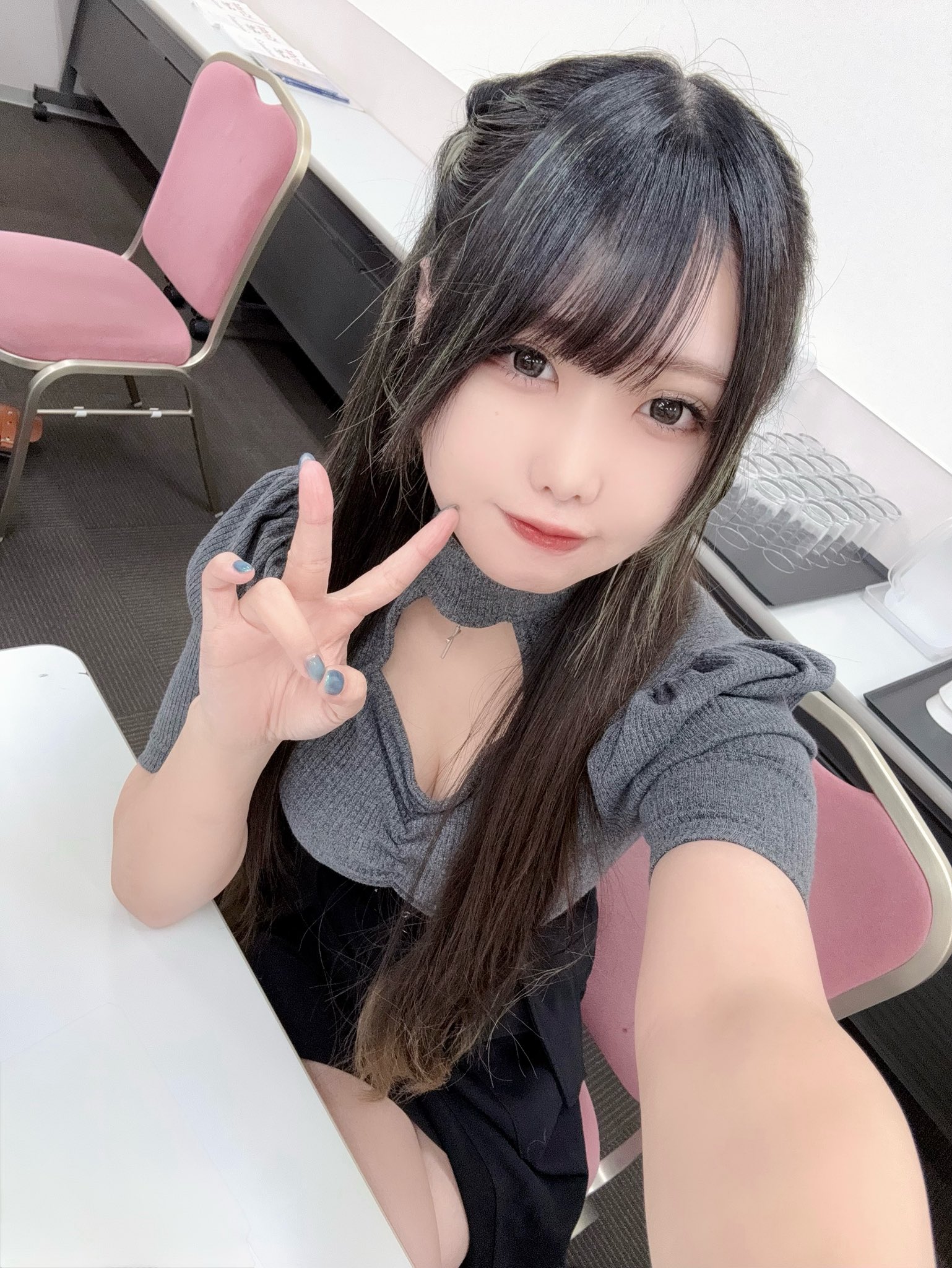 ひなこページ 紗倉シホ🎀夏コミ2日目南【p-29a】 on X: 