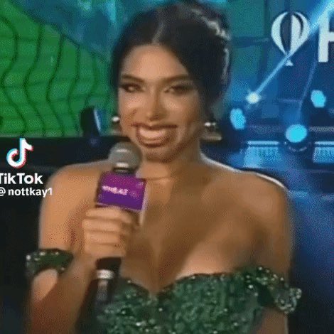 danyelsantana's tweet photo. Priscila toda incómoda en la sala de eliminación porque sola no se siente muy chingona, necesita de su patrona Ninel para estar alzada. Ya mejor que se vaya
#LaCasaDeLosFamososMx #FueraPriscila https://t.co/2cs1f5XmzX